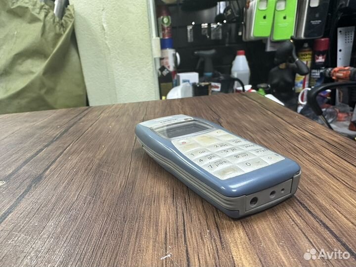 Nokia 1100