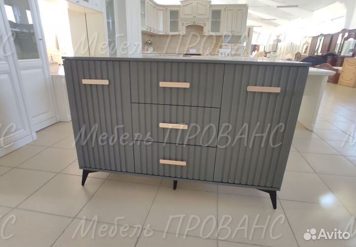 Комод Нью-Йорк серый 131см мдф эмаль