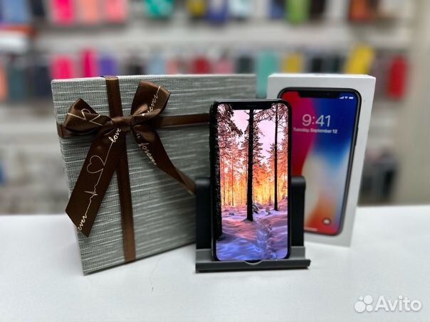 iPhone X, 64 ГБ