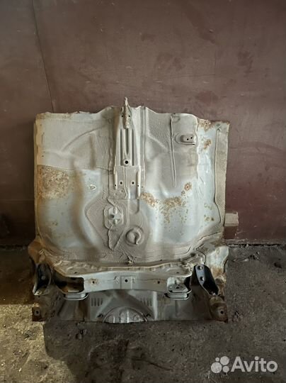 Ниша запаски на civic 4d