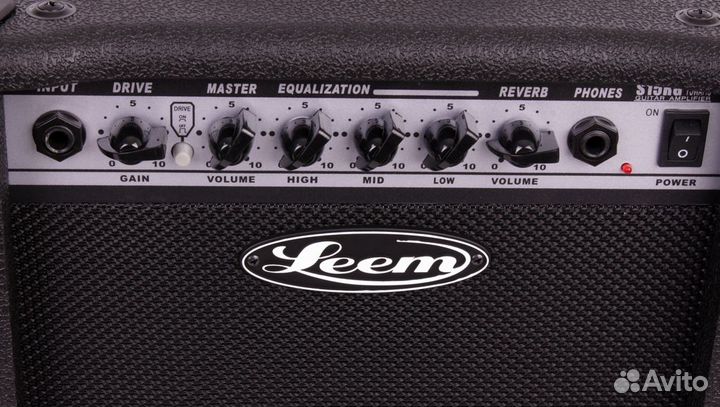 Комбик гитарный 15Вт реверберация Leem S15RG