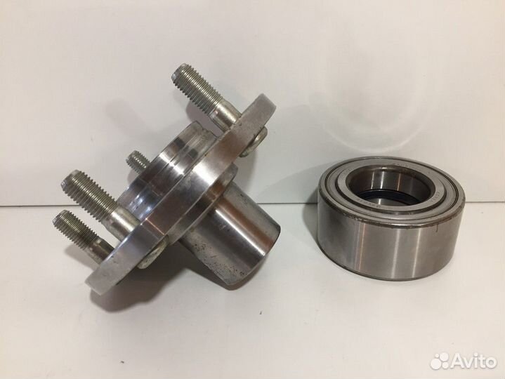 Ступица передняя Kia Sportage 10-15 Hyundai Ix35