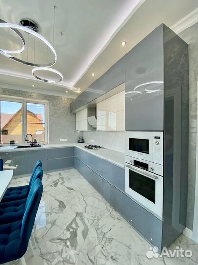 Кухни на заказ от фабрики в Новосибирске