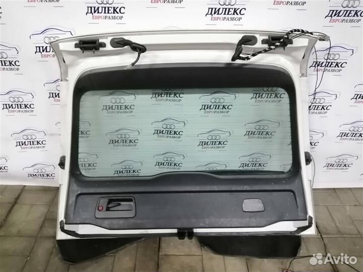 Петля двери багажника Volvo XC90 2002