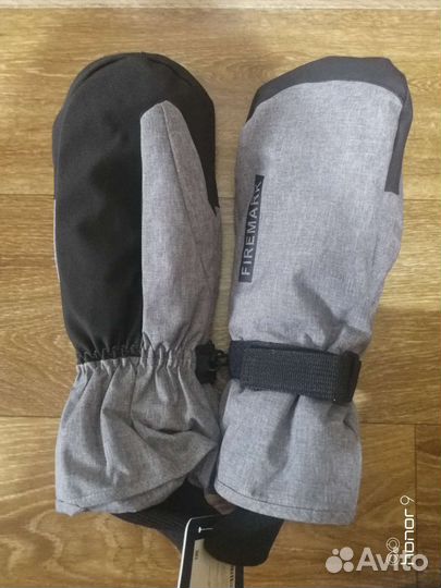 Варежки перчатки краги мужские новые