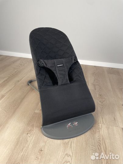 Детское кресло шезлонг babybjorn