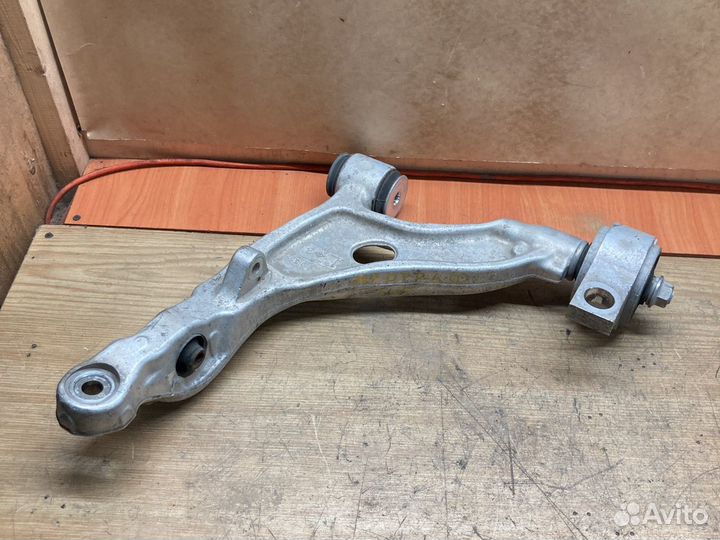 48640-30320 рычаг левый Lexus GS 4 gs250 gs450h 12