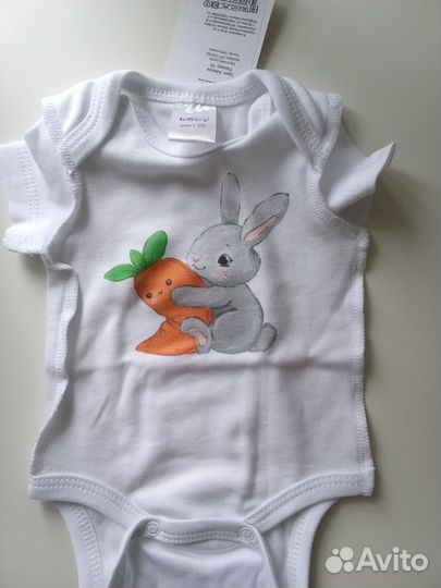 Боди для новорожденных новые 3 шт