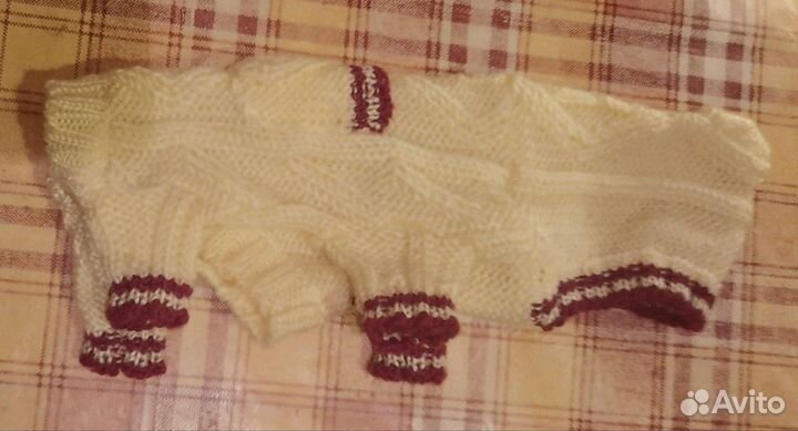 Комбинезон вязаный для собачки