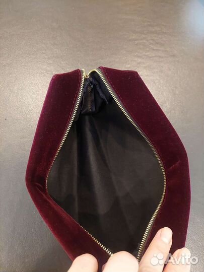 Косметичка бордовая Yves Saint Laurent