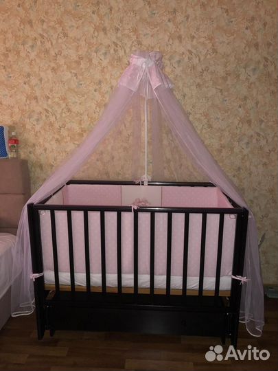 Бортики в кроватку