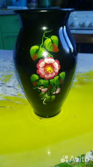 Ваза в стилистике Клуазоне