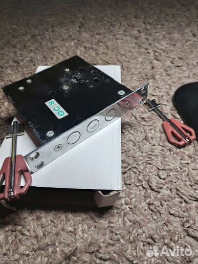 Входной замок