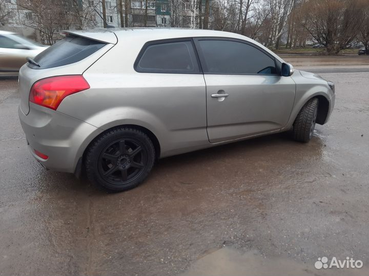 Kia Ceed 1.6 AT, 2012, 142 000 км