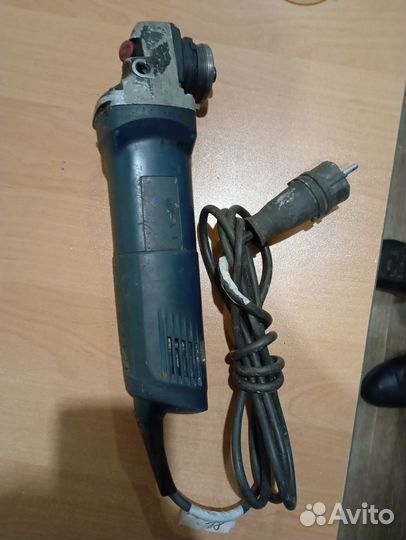 Шлифмашина угловая Bosch 125 мм