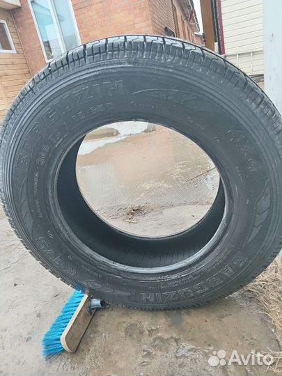 Advance AR205 2.25/70 R15