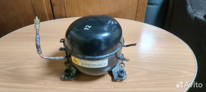 Компрессор холодильника атлант