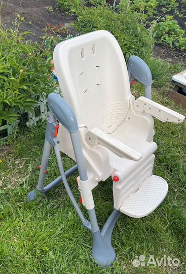 Стульчик для кормления