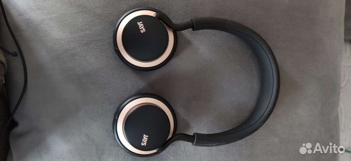 Беспроводные наушники