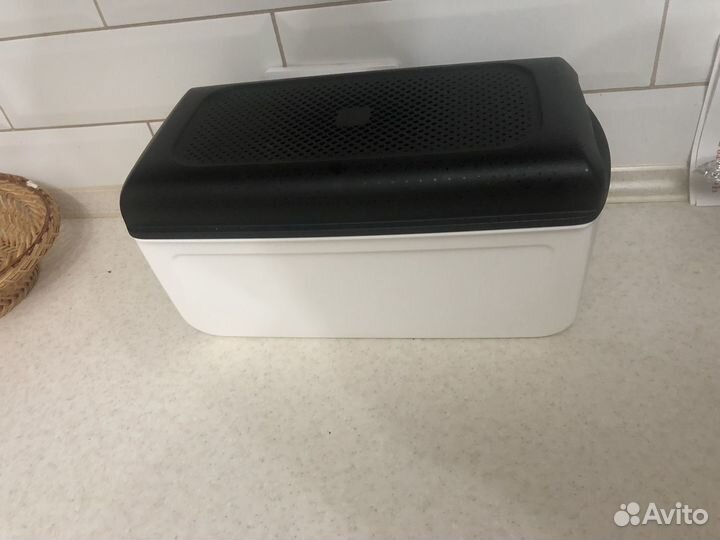 Tupperware хлебница