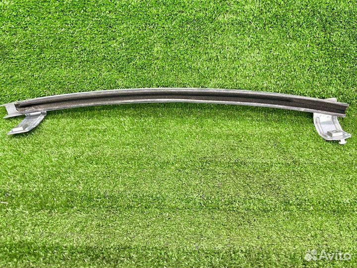 Направляющая стекла левая передняя передней левой