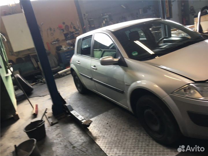 Разбор на запчасти Renault Megane 2 2002-2009