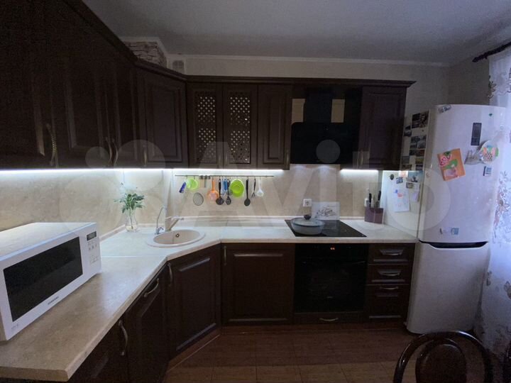 3-к. квартира, 62 м², 1/9 эт.