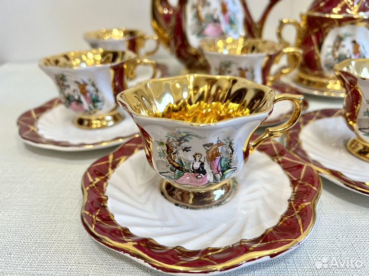 Чайно кофейный сервиз 