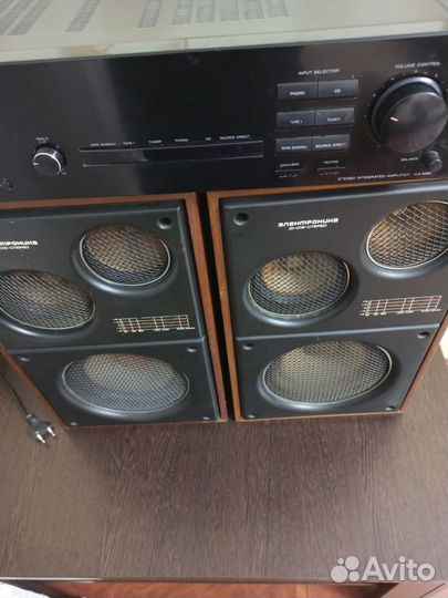 Акустические колонки Электроника и усилитель