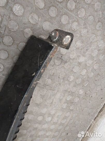 Крыло левое переднее Mercedes R W251 2005