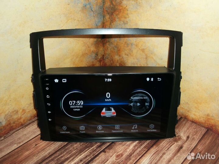 Магнитола на Mitsubishi Pajero 4 Android GPS