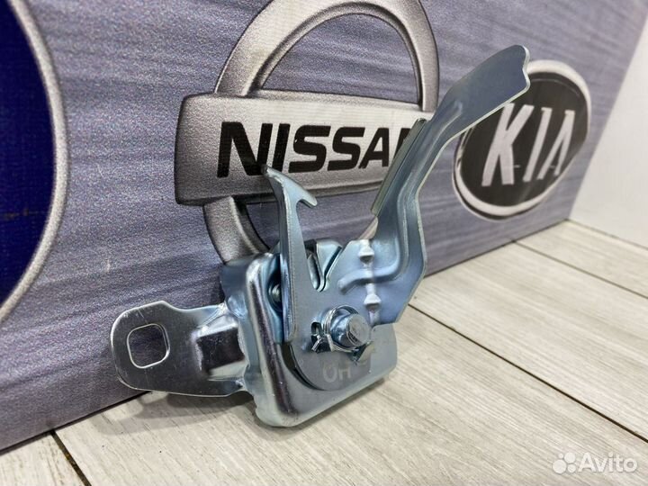 Замок капота Renault duster