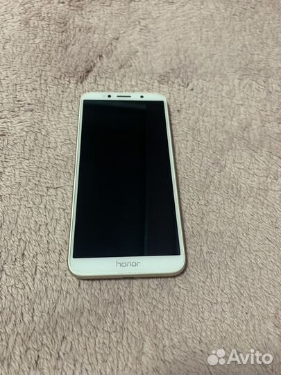 Телефон honor 7а