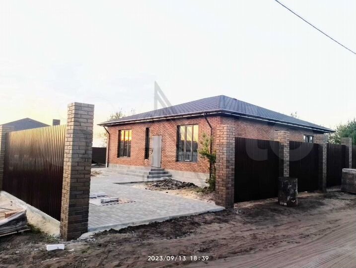 Коттедж 140 м² на участке 6,5 сот.