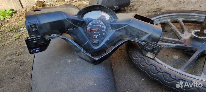 Рама и сиденье с приборкой jazz