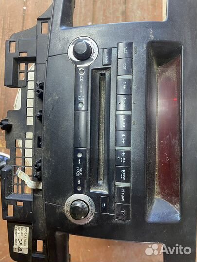 Штатная магнитола lancer