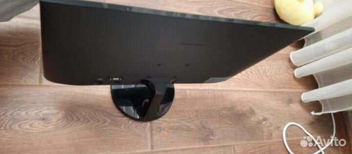 Монитор для компьютера