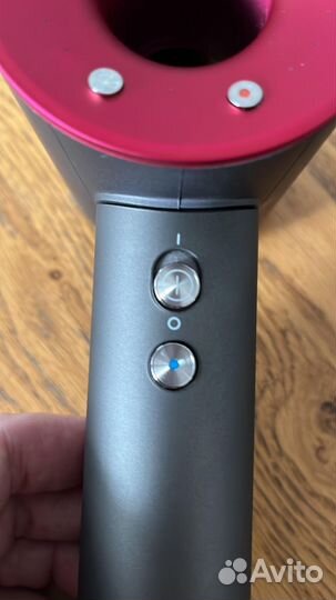 Фен Dyson Supersonic