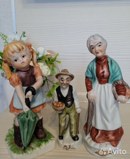 Бисквит Девочка с зонтиком, Старушка и Старик