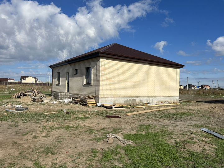 Дом 105 м² на участке 8 сот.