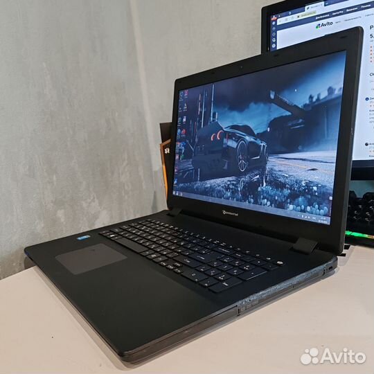 Большой ноутбук 17.3 RAM8GB HDD1TB intel WIN8