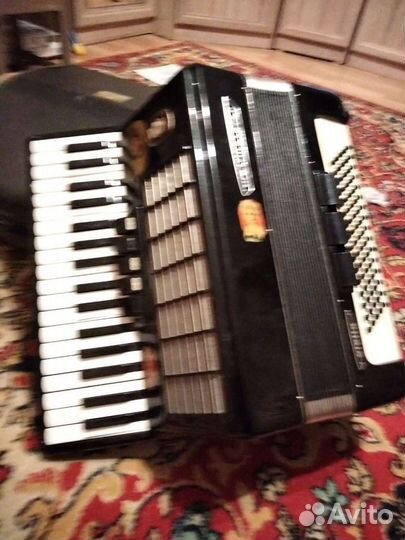 Аккордеон weltmeister stella