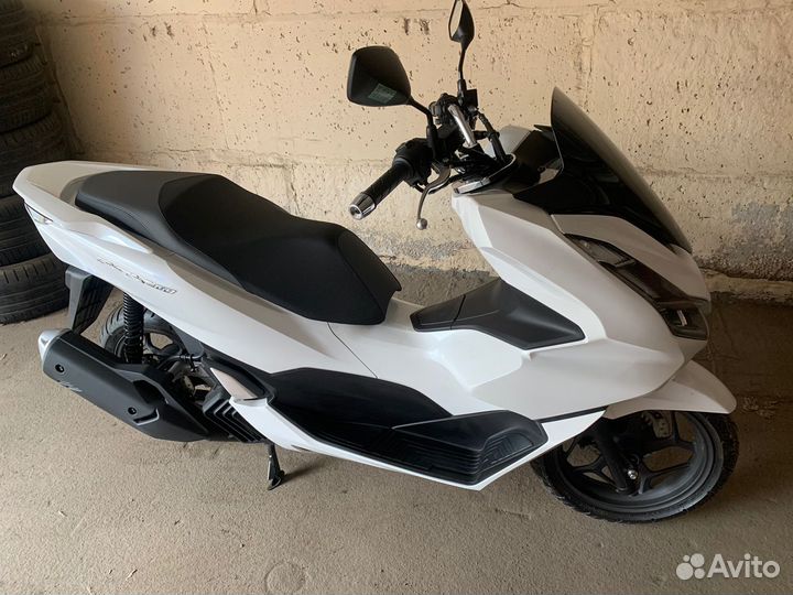 Продаю honda PCX 160