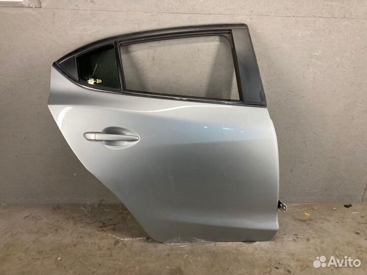 Дверь Mazda 3 BM