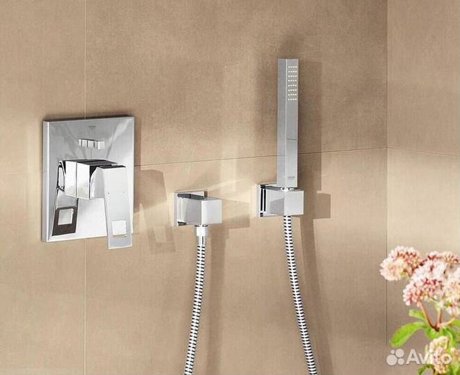 Смеситель для ванны с душем Grohe Eurocube 24094000 хром
