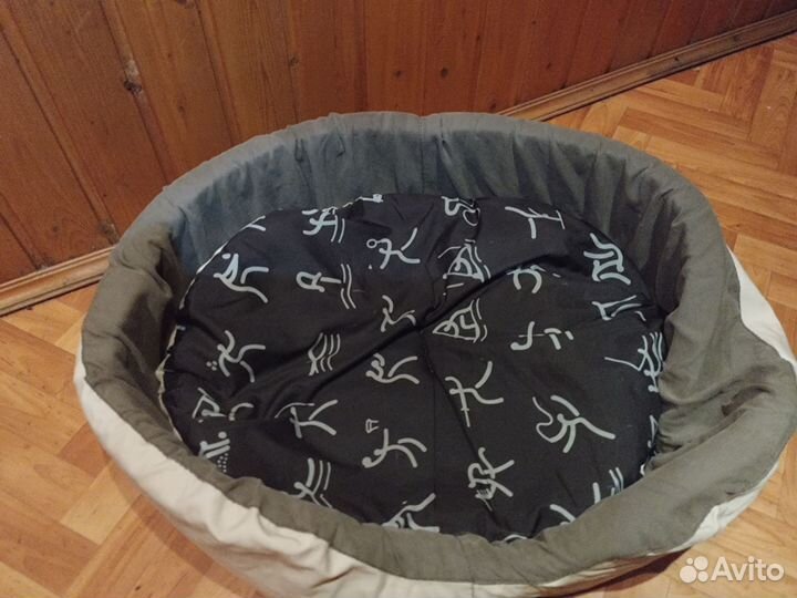 Лежанка для собак