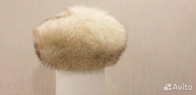 Женские меховые шапки (песец, норка, каракуль)