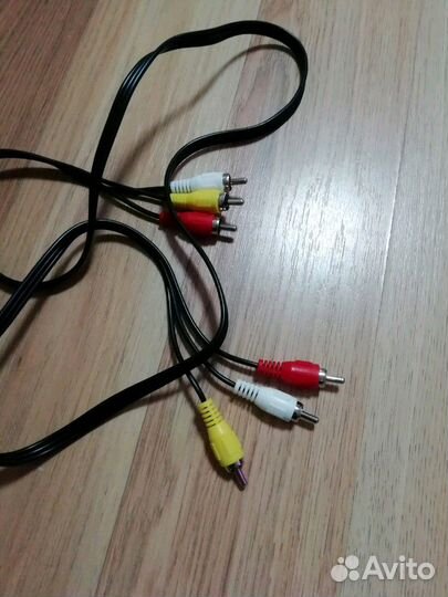 Hdmi, USB a-b,кабель питания,rca,Aux, переходник