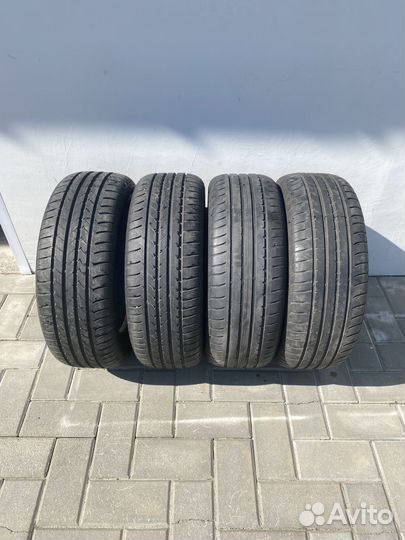 Goodyear EfficientGrip 205/55 R16