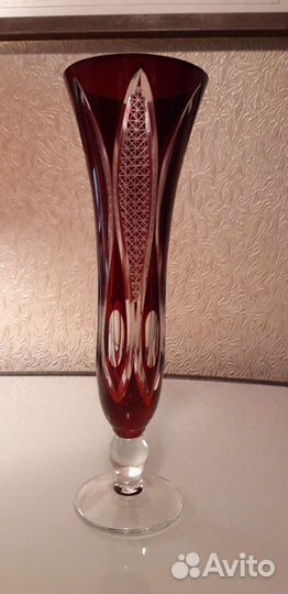 Ваза-кубок рубиновое стекло, 50-е годы